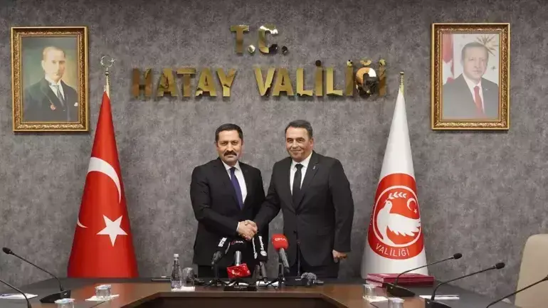 İş Bankası’ndan Hatay’a Okul Desteği