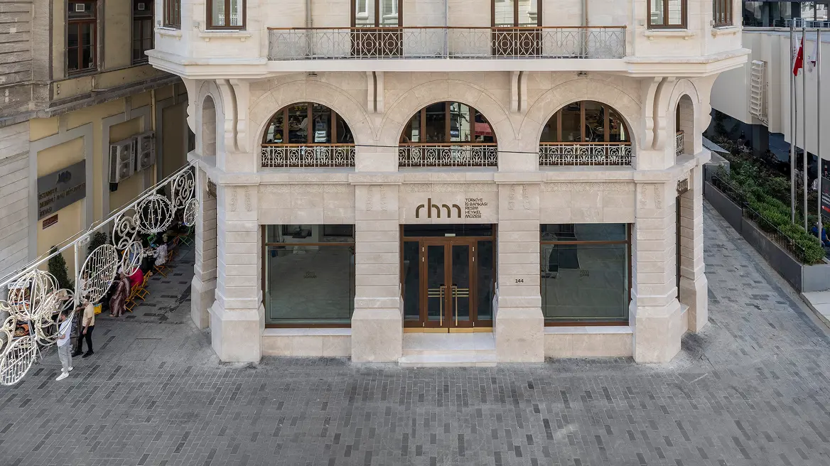 İş Bankası’ndan Resim Heykel Müzesi - 3