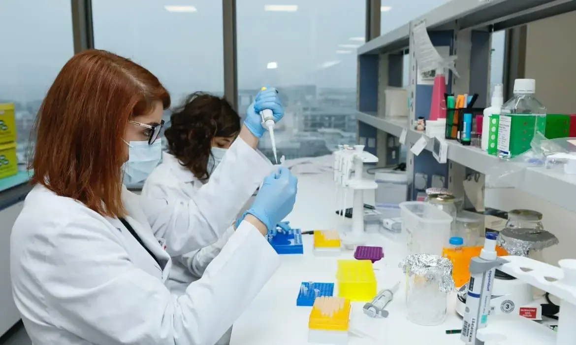 Enfeksiyon Hastalıkları Uygulama ve Araştırma Merkezi (KUISCID)